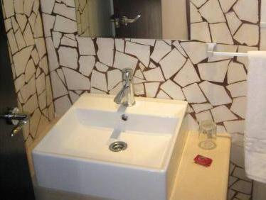Hostal Plaza Ruiz Ceuta Eksteriør billede